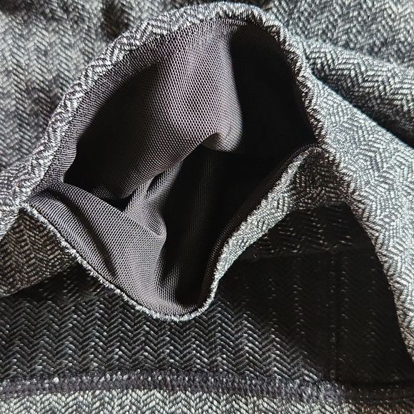 Athleta Gray Leggings - Picture 11 of 12